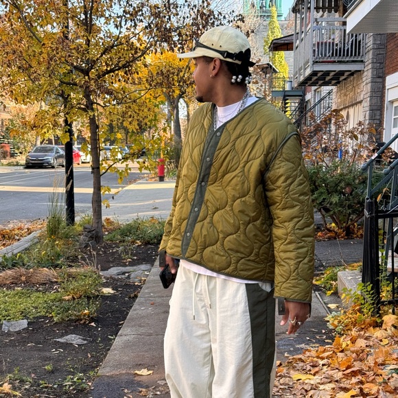 Zara Men's Quilted Jacket in Olive Green - Picture 3 of 3